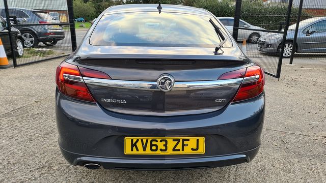 VAUXHALL Insignia LIMITED EDITION 2.0CDTi (163PS) auto (2013) - Picture 6
