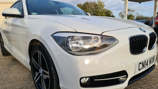 BMW 1 Series 116i Sport (2014) - Picture 10
