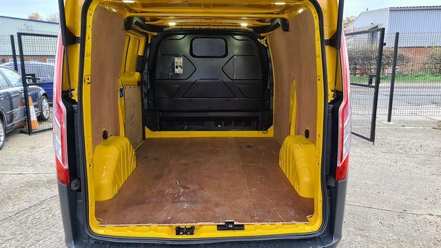 FORD Transit Custom 2.2TD 125PS 310 FWD L2 (2014) for sale  in Peterborough, Cambridgeshire | Autobay Cars - Picture 25