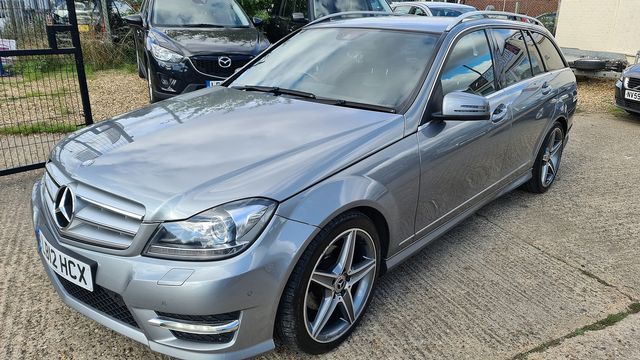 MERCEDES C-Class C 220 CDI BlueEFFICIENCY AMG Sport Auto (2012) - Picture 11